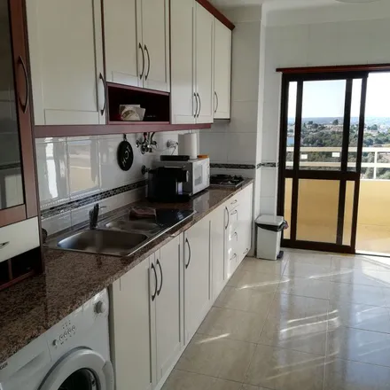 Image 3 - unnamed road, 8500-322 Alvor, Portugal - Apartment for rent