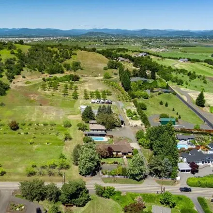 Buy this 3 bed house on 2067 Coker Butte Rd in Medford, Oregon