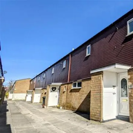 Buy this 4 bed townhouse on Ivydale in Skelmersdale, WN8 6RS