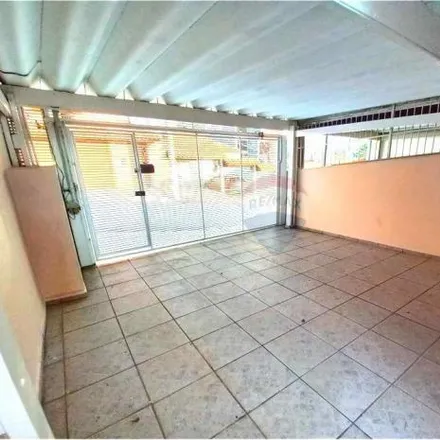 Rent this 3 bed house on Rua Manuel Justiniano Quintão in Parque Monteiro Soares, São Paulo - SP