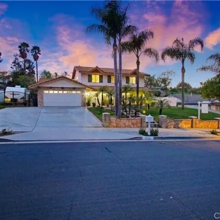 Image 3 - 1510 Country Club Drive, Riverside, CA 92507, USA - House for sale