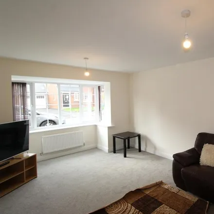 Image 2 - unnamed road, Blackburn, BB2 7GW, United Kingdom - House for rent