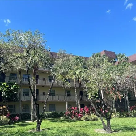 Rent this 2 bed condo on 3283 Northwest 47th Terrace in Lauderdale Lakes, FL 33319
