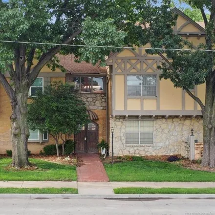 Buy this 2 bed condo on 1107 E 45th Pl S Unit 18 in Tulsa, Oklahoma