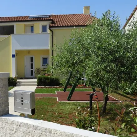 Rent this 2 bed apartment on Kozada in 52107 Grad Pula, Croatia