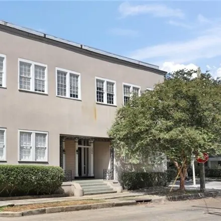 Buy this 1 bed condo on 1920 Prytania Street in New Orleans, LA 70130