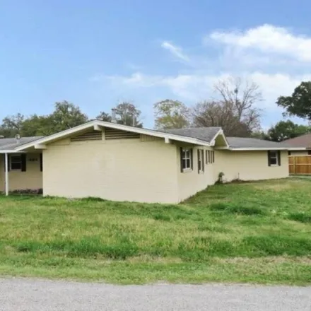 Buy this 3 bed house on 499 South Inwood Drive in Bridge City, TX 77611