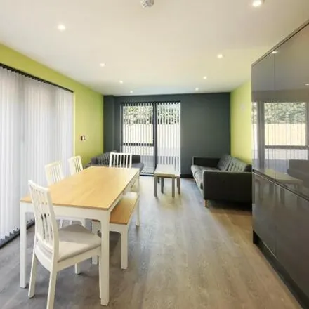 Image 3 - University of Kent, Glen Iris Close, Harbledown, CT2 8HR, United Kingdom - Room for rent