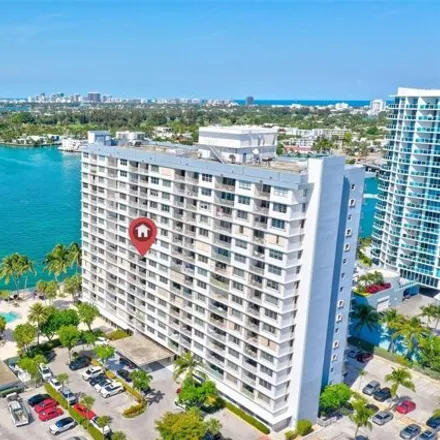 Buy this 1 bed condo on 1865 John F. Kennedy Causeway in North Bay Village, Miami-Dade County