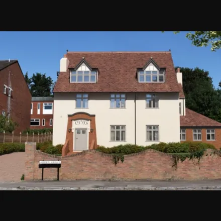 Rent this 2 bed apartment on Arden Grove in Hatching Green, AL5 4SJ