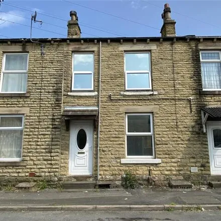 Buy this 3 bed townhouse on Commercial Street in Dewsbury, WF13 3EW