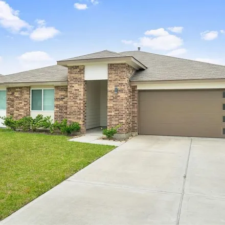 Rent this 3 bed apartment on Dell Vista Drive in Fort Bend County, TX 77487