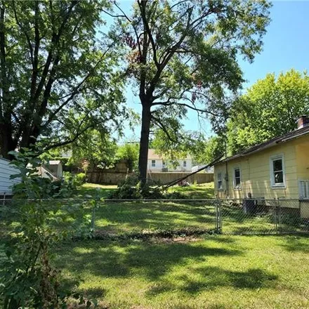 Image 3 - 11331 East 13th Street, Maywood, Independence, MO 64052, USA - House for sale