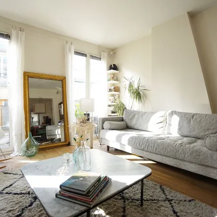 Rent this 2 bed apartment on 31 Boulevard de Bonne Nouvelle in 75002 Paris, France