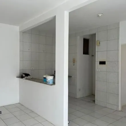 Rent this 3 bed apartment on Rua Samuel Correia Lira in José Geraldo da Cruz, Juazeiro do Norte - CE