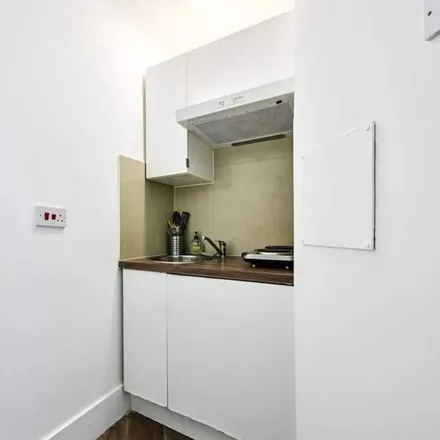 Rent this 1 bed apartment on London in SW5 0TG, United Kingdom