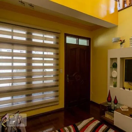 Rent this 3 bed house on Rua Brasil in Rudge Ramos, São Bernardo do Campo - SP