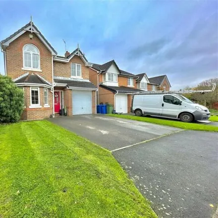 Buy this 4 bed house on Wood Top Close in Hazel Grove, SK2 5EF