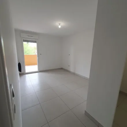 Rent this 3 bed apartment on 1 Place Jean Jaurès in 34790 Grabels, France