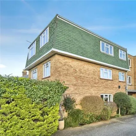 Buy this 2 bed apartment on 29 High Park Road in Ryde, PO33 1BT