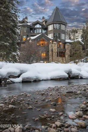 Image 2 - Vail Mountain Lodge, 352 East Meadow Drive, Vail, CO 81657, USA - Condo for sale