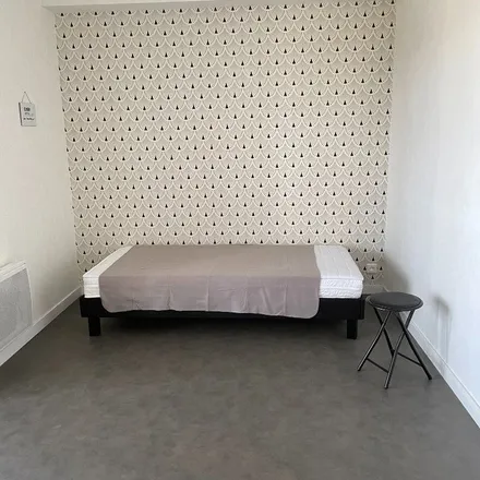 Image 4 - 5 Impasse Carnus, 12000 Rodez, France - Apartment for rent