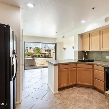 Image 9 - 10080 East Mountainview Lake Drive, Scottsdale, AZ 85258, USA - Apartment for rent