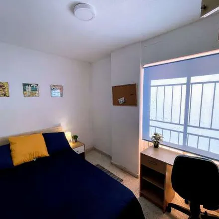 Rent this 4 bed apartment on Asador de Pollos La Fuente in Calle Juan de la Cueva, 30203 Cartagena