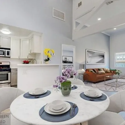 Rent this studio apartment on 9th Court in Santa Monica, CA 90403