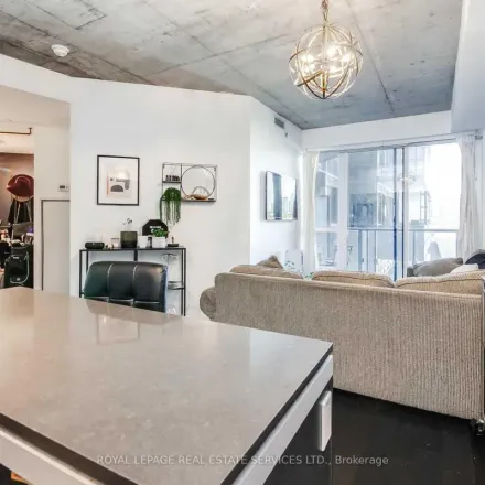 Image 4 - DNA3, 1030 King Street West, Old Toronto, ON M6K 3M9, Canada - Apartment for rent