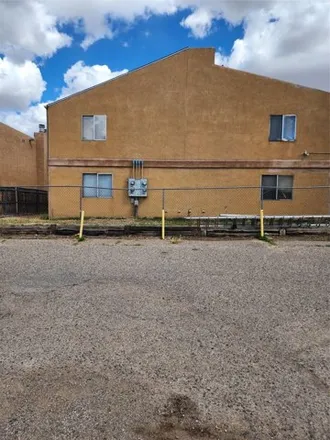 Buy this studio townhouse on 3657 Tyson Place Northeast in Albuquerque, NM 87107