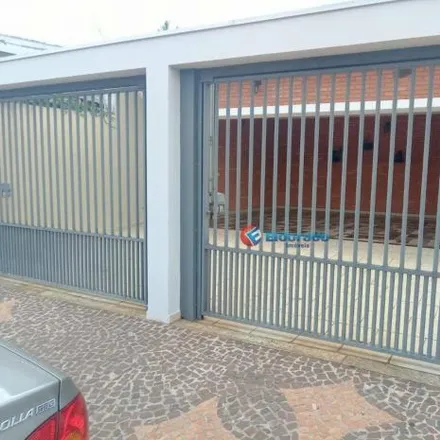 Buy this 3 bed house on Rua Ernesto Barijan in São Carlos, Sumaré - SP