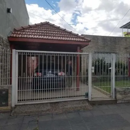 Image 2 - Urcola, Partido de San Fernando, B1646 GEQ San Fernando, Argentina - House for sale