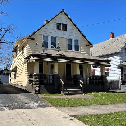 Rent this 3 bed duplex on 3974 East 55th Street in Newburgh Heights, Cuyahoga County