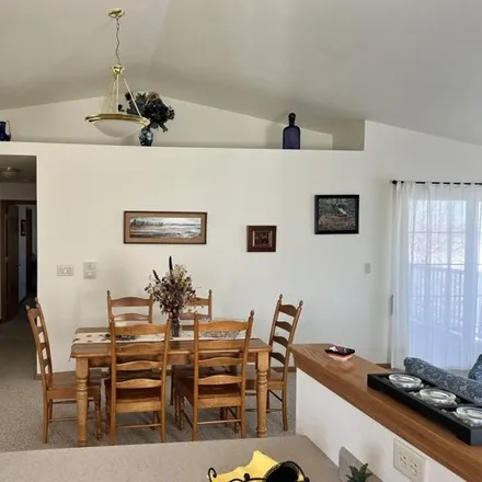 Image 9 - 3136 White Tail Lane, Oshkosh, WI 54904, USA - Condo for sale