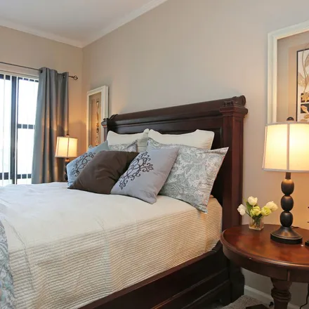 Rent this 1 bed apartment on Locust Street in Pasadena, CA 91182