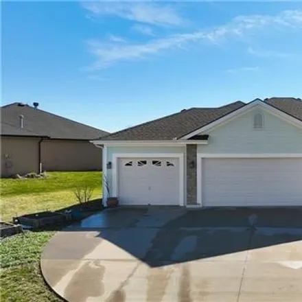 Buy this 3 bed house on 15714 Meadow Court in Platte County, MO 64079