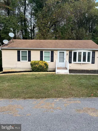 Rent this 3 bed house on 6577 9th Street in Brookside, Chesapeake Beach