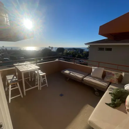 Rent this 1 bed room on 4530 Del Mar Avenue in San Diego, CA 92107