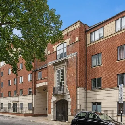 Rent this 1 bed apartment on Manor Gardens in London, N7 6JS