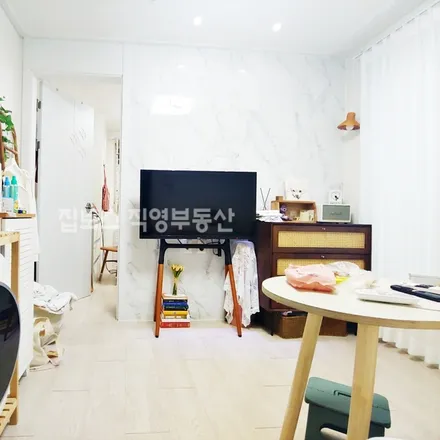 Rent this 1 bed apartment on 서울특별시 관악구 신림동 1431-30