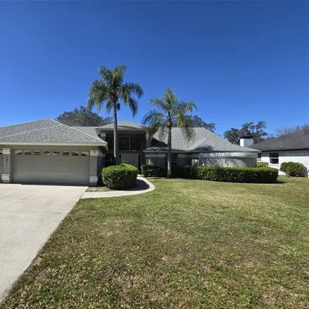 Buy this 5 bed house on 2911 Pine Club Drive in Plant City, FL 33567