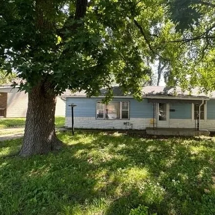 Buy this 2 bed house on 512 Franklin Avenue in Marshall, MO 65340