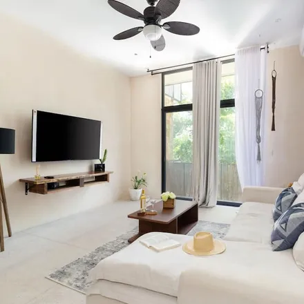 Rent this 6 bed apartment on Tulum Archaeological Zone in Sendero de entrada, 77760 Tulum