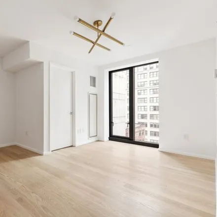 Image 2 - 98 Front Street, New York, NY 11201, USA - Condo for sale