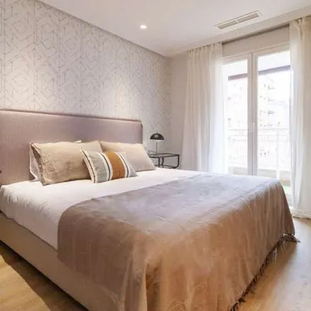 Image 3 - Paseo de la Castellana, 200, 28046 Madrid, Spain - Apartment for rent