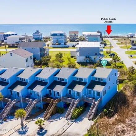 Image 1 - Bermuda Landing Place, North Topsail Beach, NC, USA - House for sale