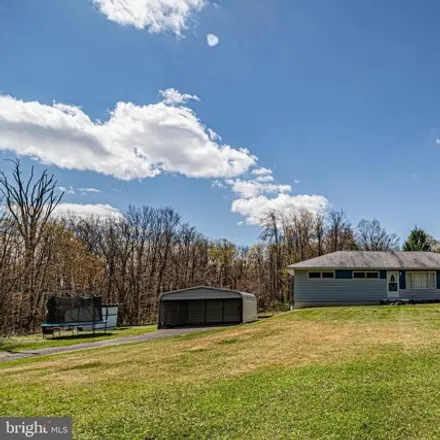 Image 1 - 18866 Maryland Highway, Bloomington, Garrett County, MD 21561, USA - House for sale
