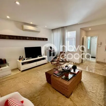Buy this 3 bed apartment on Edifício Arpoador in Avenida Vieira Souto 140, Ipanema
