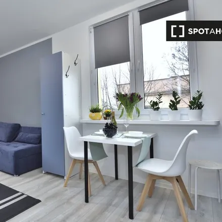 Rent this 1 bed apartment on Aleja Marszałka Edwarda Śmigłego-Rydza in 90-329 Łódź, Poland